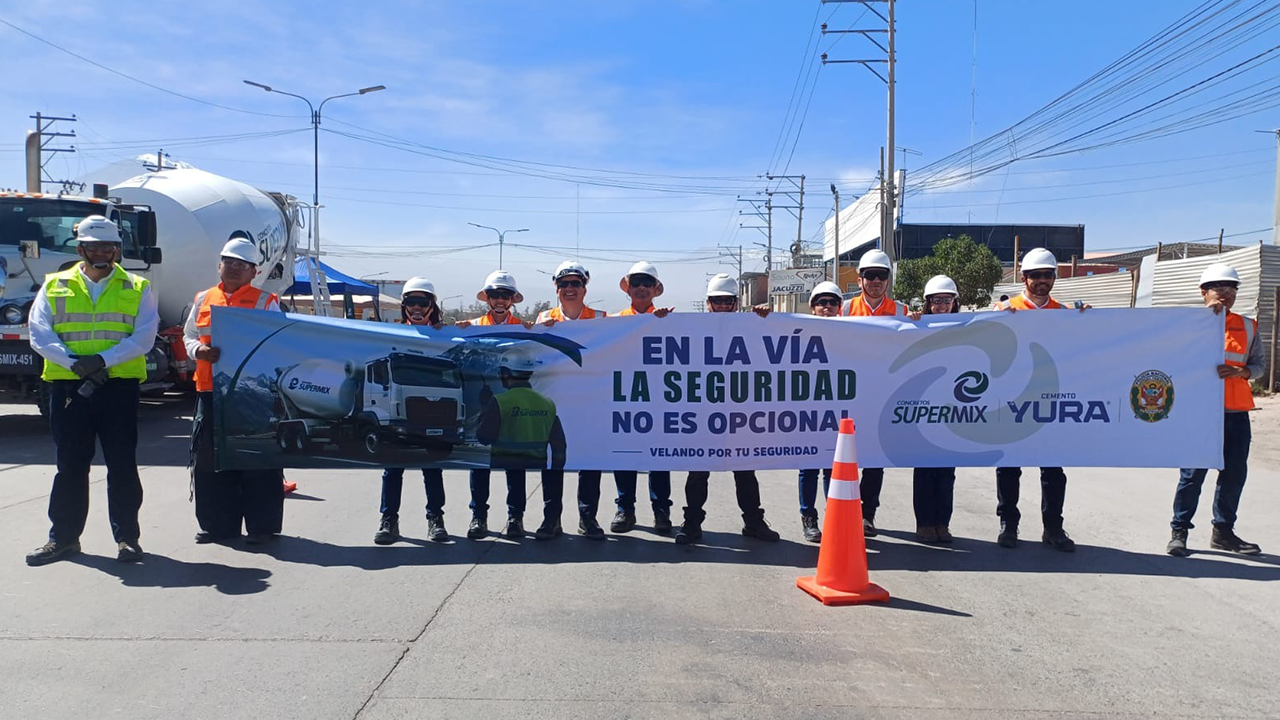 Realizan campaña de seguridad vial en variante de Uchumayo para prevenir accidentes